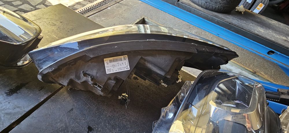 Farol para Renault Scenic 4 de 2016 a 2022