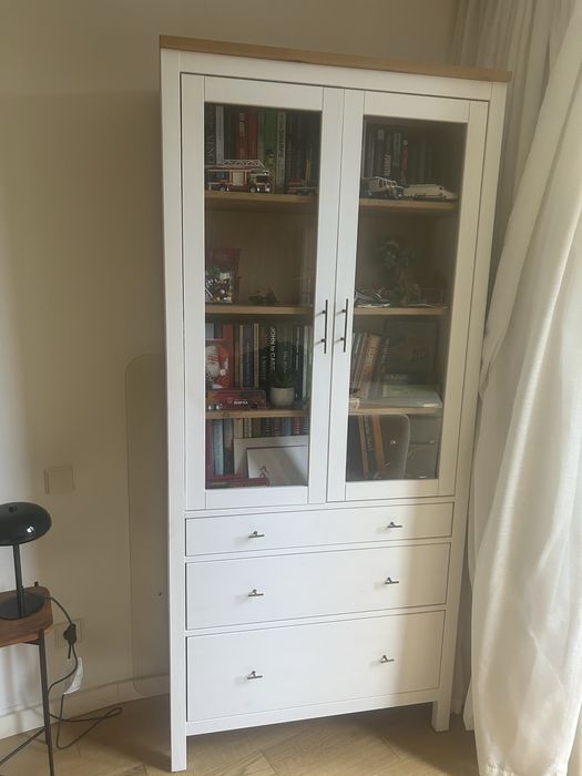 Estante/vitrine Hemnes Ikea altura 197cm