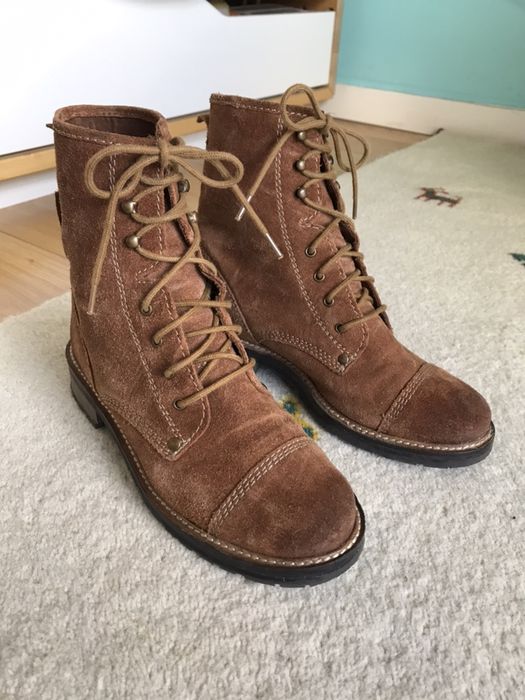 Botas camurça castanhas (36) Pull&Bear64730001060227121