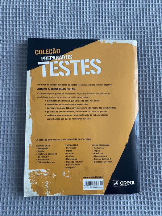 livro de apoio historia A 11 ano