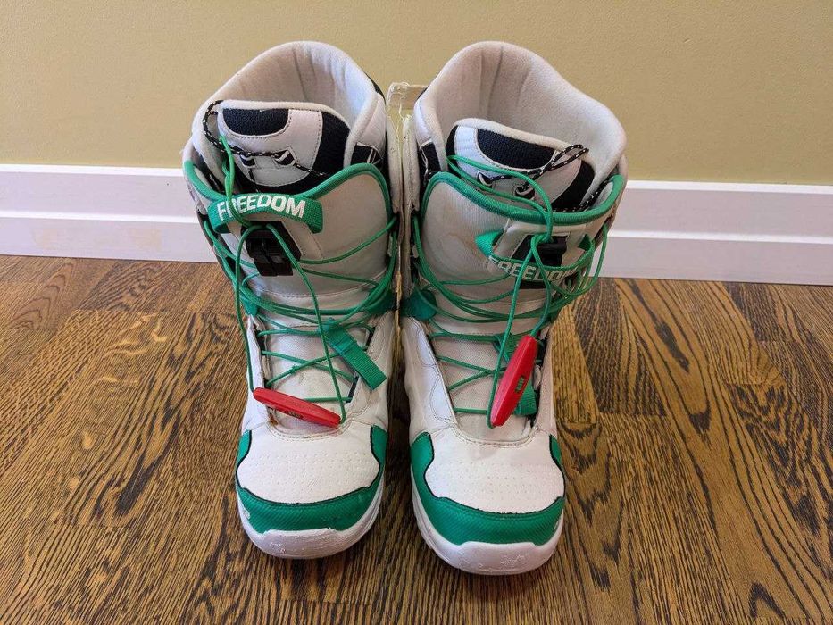 Сноуборд Limited4you + сноубордичні черевики Northwave
