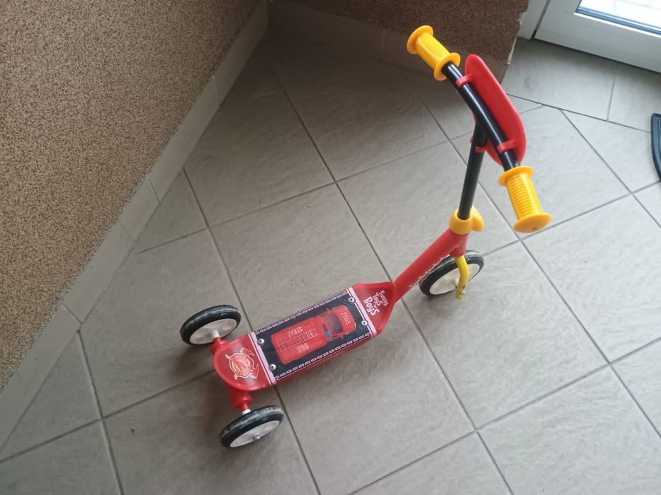 Hulajnoga dziecięca straż pożarna