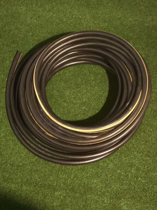 Mangueira de ar comprimido e pulverizaçao agrícula.