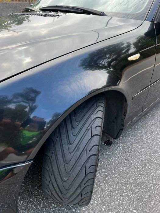 Carro  muito fiável - selo barato