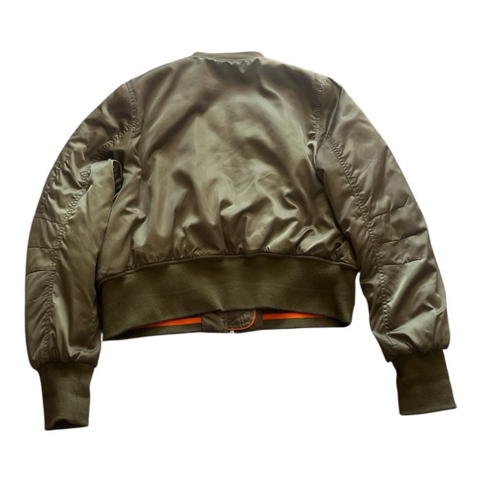 Бомбер H&M дутий оверсайз зелений