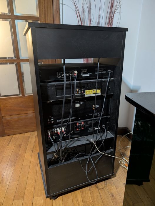 Móvel wi-fi com leitor de vinil