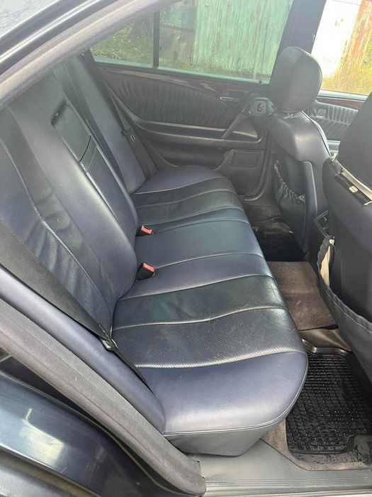 Mercedes-Benz E-Class 1998