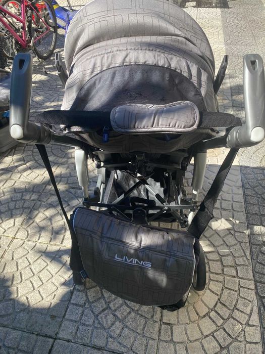 Trio Chicco (Carrinho bébé, alcofa e babycoque)  Usado