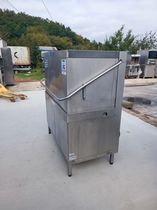 Професійна посудомийна машина подвійна Hobart AMXt-10 n