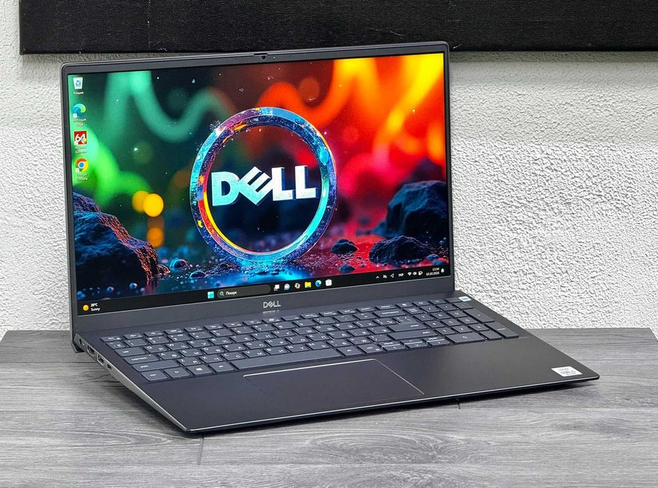 Металевий офісний ноутбук Dell Vostro 5501 / Core i5-1035G1 / ОДЕСА / Магазин