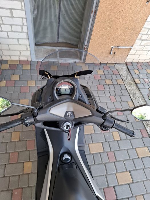 Yamaha nmax 125 2016 год
