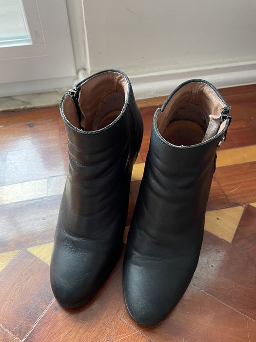 Black Leather Boots, Salsa