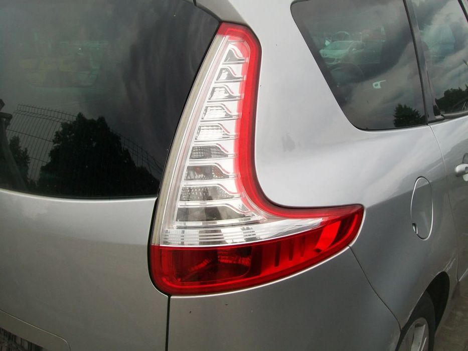 lampa tył renault grand scenic 3