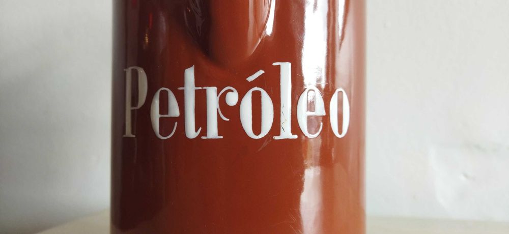 Antigo Recipiente de 1 litro em esmalte.