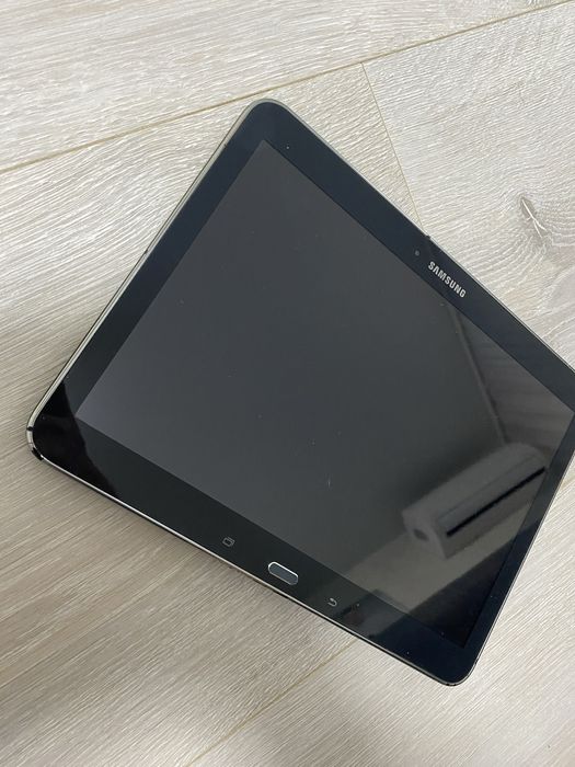 Samsung Galaxy tab 4 Планшет