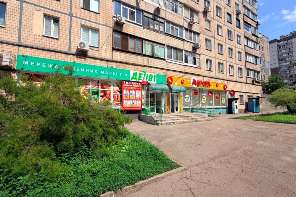 Продаж магазину, вул. Миколи Світальського, 15