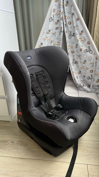 Автокрісло chicco Cosmos, група 0+/1