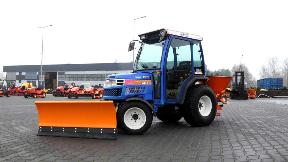 Zestaw zimowy Traktorek ISEKI TH 4290 AHL 4x4 Pług (221101.4) - Baras