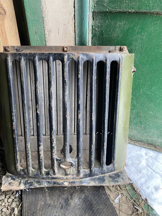 Продам передню частину кузова на автомобіль марки ГАЗ - 69