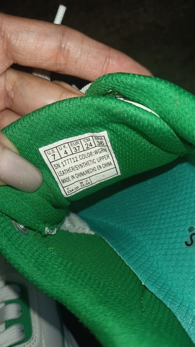 Білі кросовки Skechers 24 см