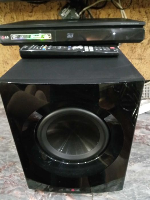 Домашній кінотеатр LG BH7530TB