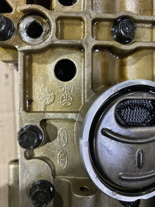 Масляний насос  G4kj