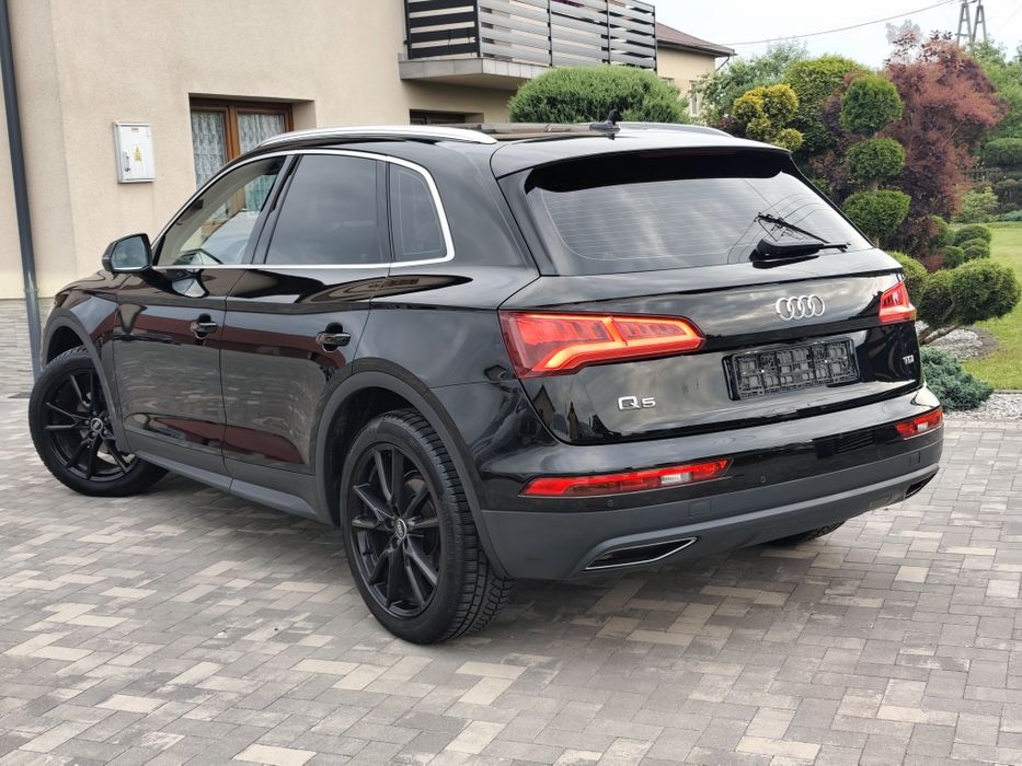 *Rezerwacja**Audi Q5 2, 0TDI*Serwis*NAVI*Kamera*Xenon*Full Ledy*