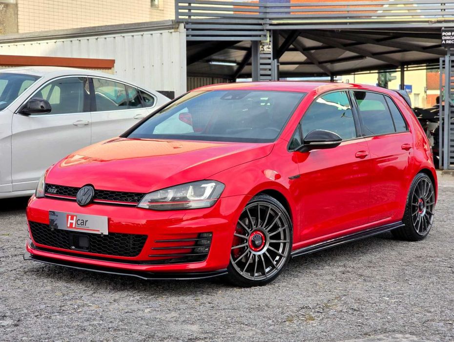 Volkswagen Golf 7 Gti 2.0Tsi 220Cv DSG (Full Extras)