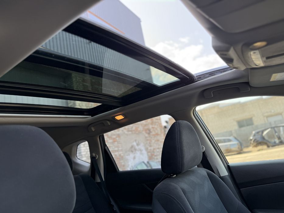 Люк панорама Nissan X trail t32 Rogue sport криша скло штора панорами