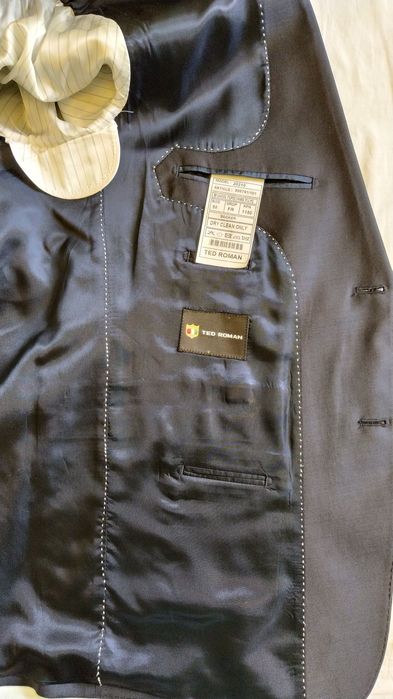 Пиджак Mark & Spencer.  Шикарный новый костюм "Ted Roman" в фирменном