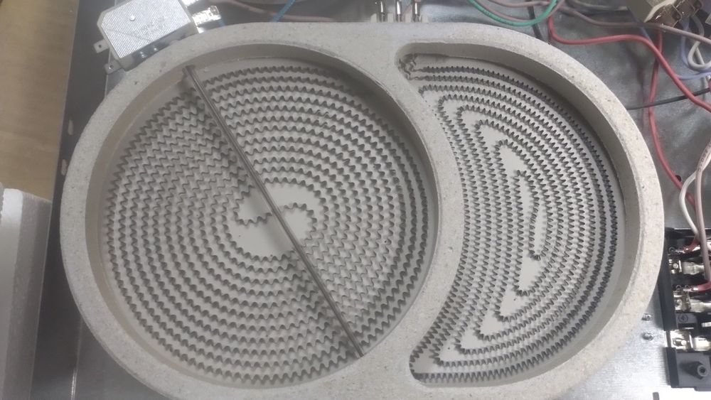 Płyta ceramiczna Amica model PC6411PT