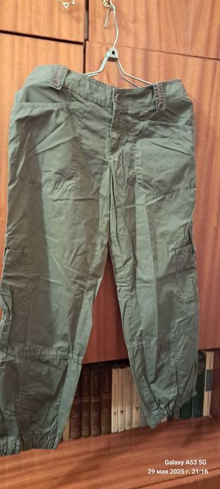 Шикарные бриджи с карманами фирменные