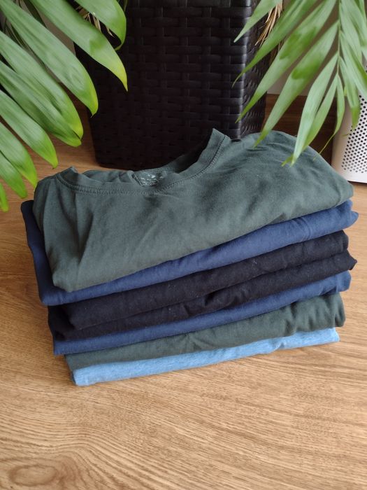 Zestaw 7 męskich koszulek M/L