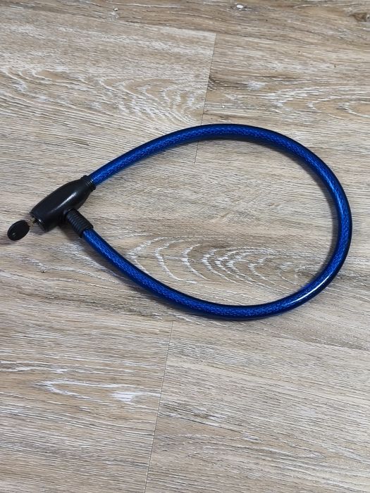 Cadeado de bicicleta + bomba de ar