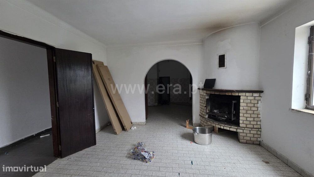 Moradia T4 / Fundão, Fatela