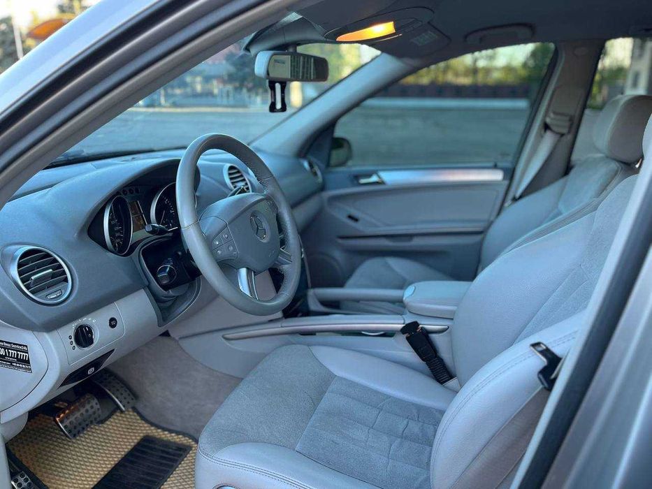 Mercedes-Benz ML350 4Matic