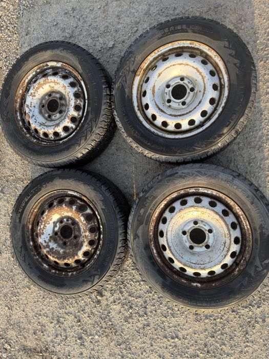 Koła Opel Vivaro Renault Trafic 5x118 205/65R16C