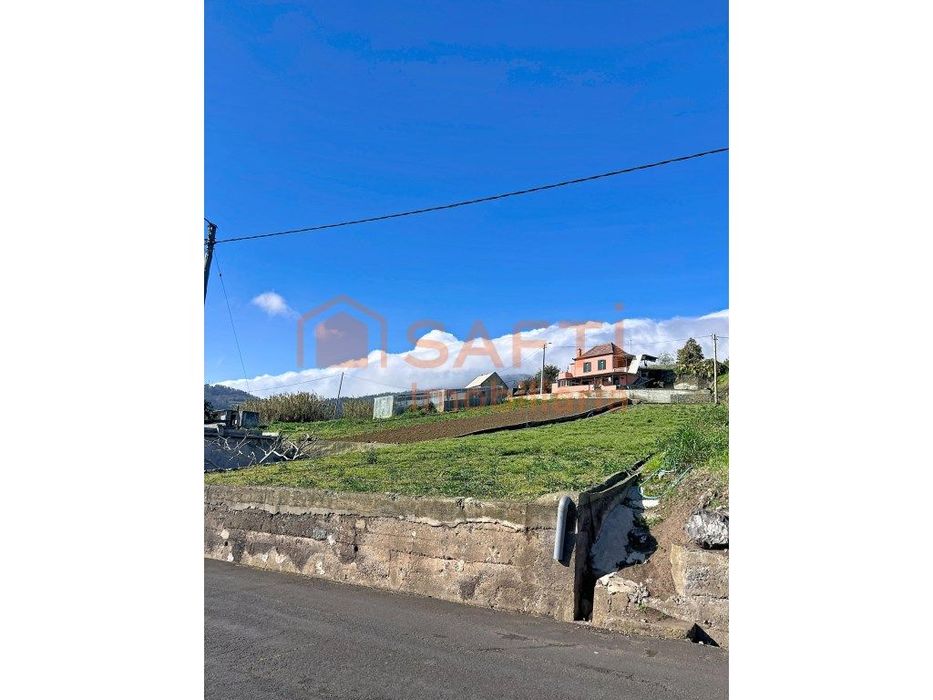Terreno urbanizável em Ponta do Sol