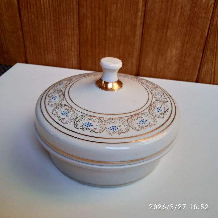 Маслёнка . Довбыш. Тарелки . Венгрия.