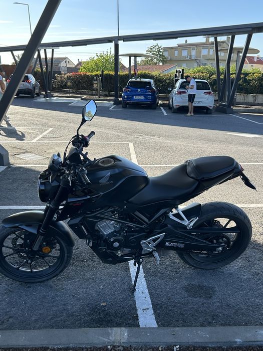 Honda CB125R Como nova