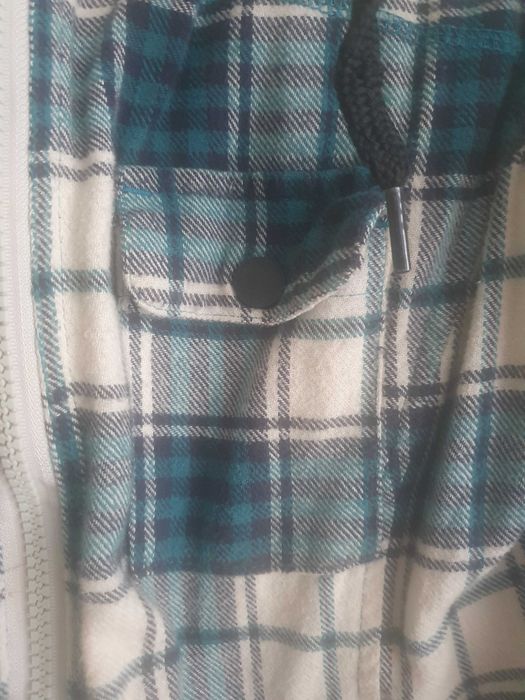 Koszula gruba flanela stan bardzo dobry zapinana na zamek