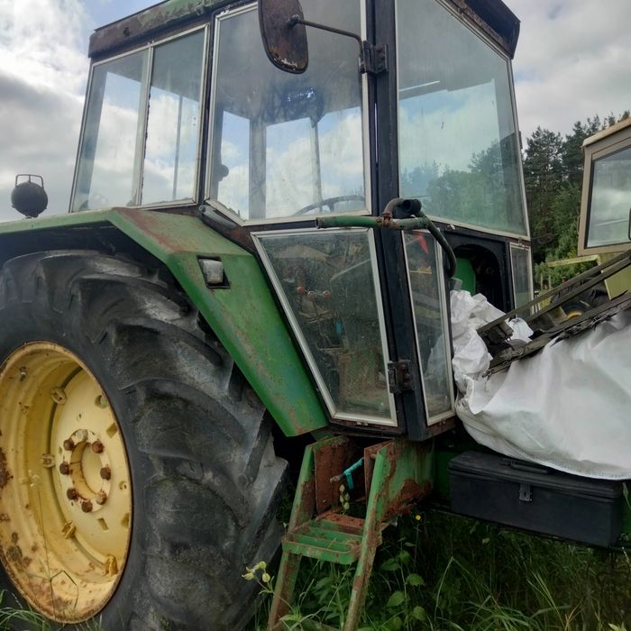 John Deere 3130 - uszkodzony