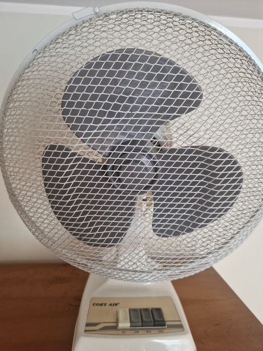 Ventoinha eléctrica "Cozy Air" - Model CHD - 12  (30 cm), 45 W