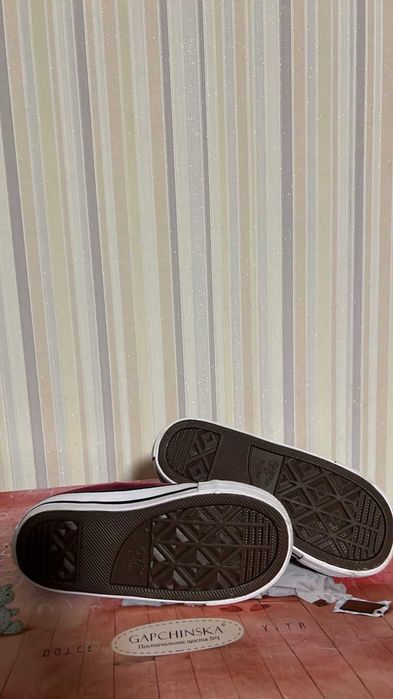 кеди дитячі Converse р.25/15.5см,кеди для дівчинки