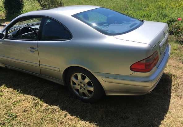 Mercedes CLK 200 Kompressor Avantgarde - Gasolina / GPL