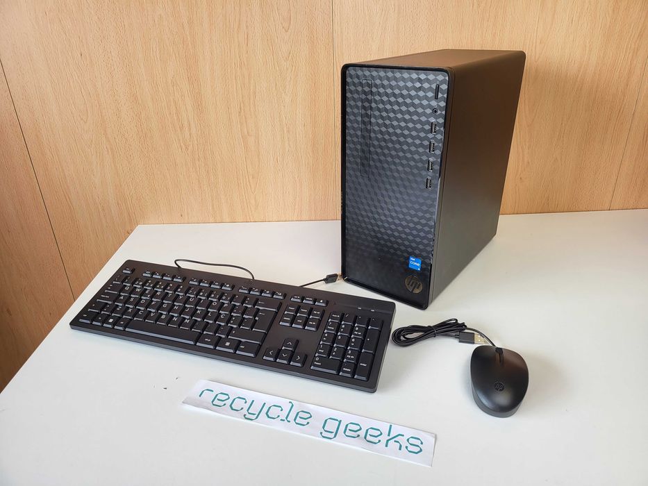 Desktop HP Rápido (Intel i5 13ª Ger. | 16GB RAM | 512GB NVM | 2TB HDD | Win 11) + Teclado e Rato