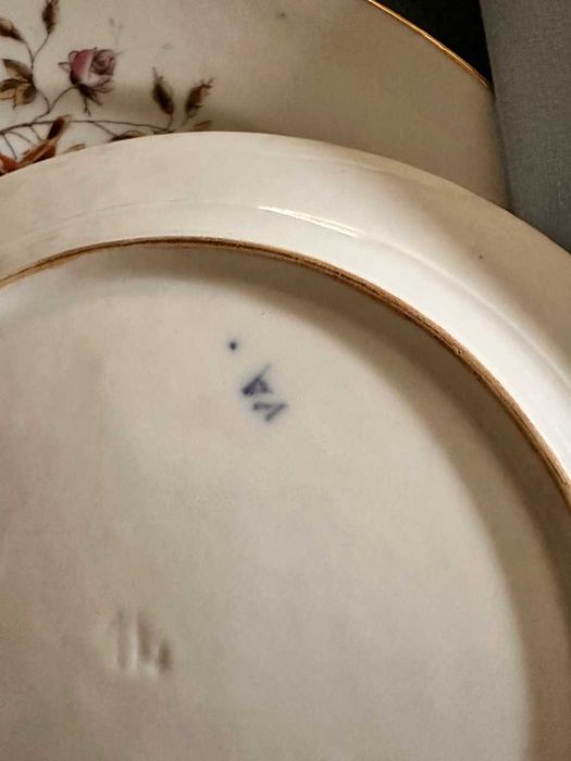 Recheio privado terrinas conchas pratos vista alegre azul antiguidades