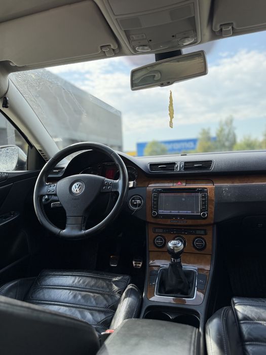Vilkswagen Passat B6 2.0 TDI | BezRdzy | Skóry | DługieOpłaty | Android |