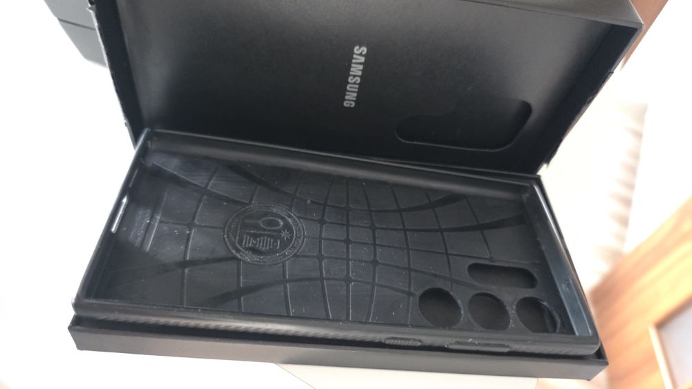 Pudełko, kartonik  po Samsung S23 Ultra