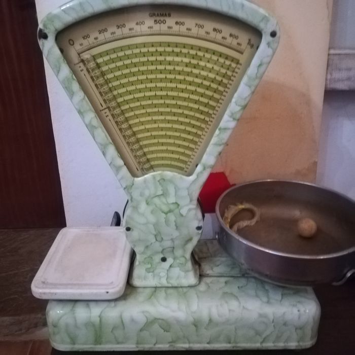 Balança muito antiga